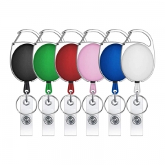 Retractable badge holder