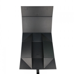 Magnetic Closure Folding Box