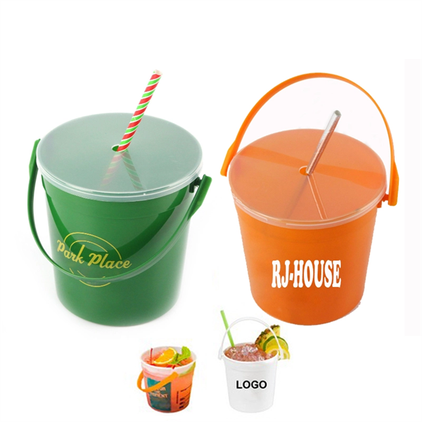 32oz Plastic Drink Buckets with Lids & Straws
